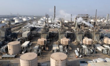 Цената на петрола се стабилизира сред двудневния ръст*