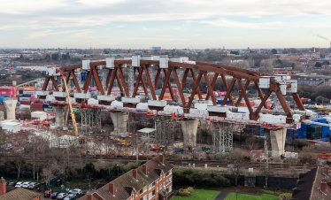 Лондон: Разходите за железопътната линия HS2 ще достигнат 102 млрд. паунда