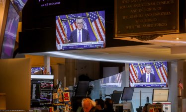 S&P 500 затвори почти без промяна в очакване на решението на Фед за лихвите*