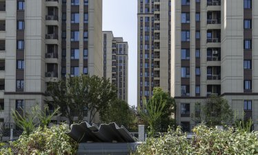 Няма светлина в тунела: Спадът на цените на жилищата в Китай продължава и през ноември