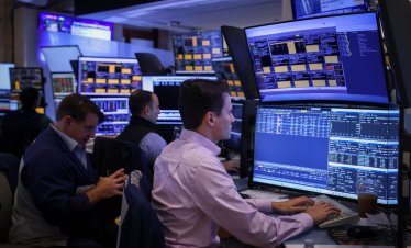 Dow Jones записа най-добрия си ден от близо един месец