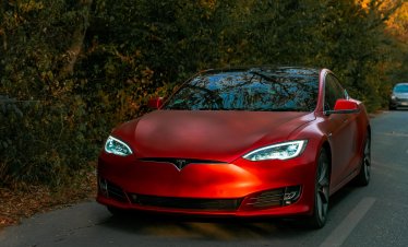 И Словения одобри технологията на Tesla за автономно управление