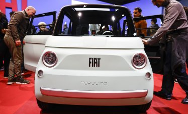 Микроавтомобил на Fiat се очертава като фаворит на американския пазар на голф колички