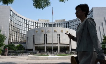 Китай призова големите банки да ограничат междубанковото кредитиране