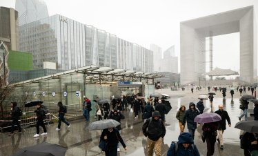 Бизнес доверието във Франция остава под дългосрочната си средна стойност