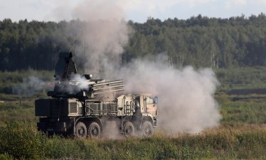 Русия укрепва ПВО около Москва по съветските планове, оголвайки стратегически обекти