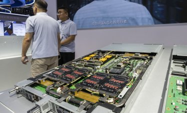 Китайски предприемачи в сферата на чиповете стават милиардери с нерентабилни компании
