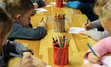 У нас работят 2319 училища &ndash; намаляват с десет броя за година