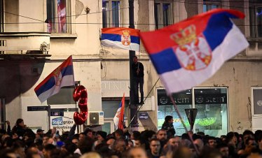 Студентите в Сърбия се нуждаят от свой Петер Мадяр