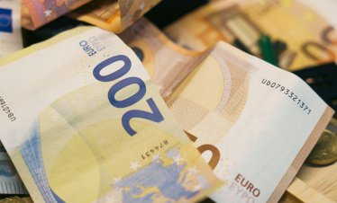 До 2028 г. разходите за отбрана у нас растат, а за култура и образование се свиват