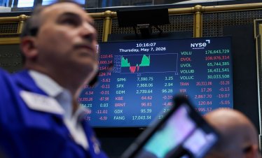 S&P 500 записа нов рекорд в очакване на отварянето на Ормузкия проток