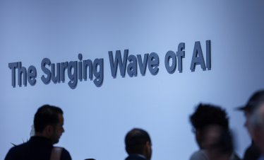 АІ индустрията може би трябва да послуша Бил Гейтс и да забави темпото