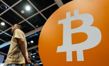 Пазарната стойност на криптоактивите пак надвиши 3 трлн. долара