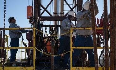 Петролът отново поскъпва след коментари на Тръмп за Иран*
