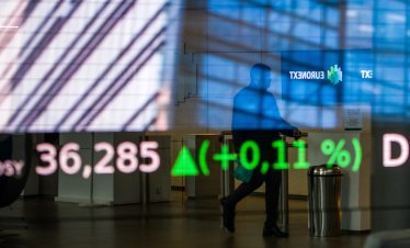 Общоевропейският индекс STOXX 600 записа пети пореден месечен ръст