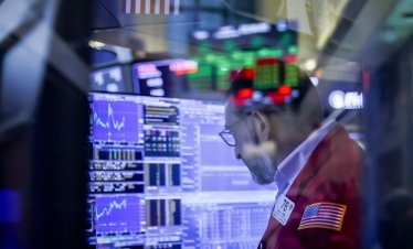 Dow достигна нов рекорд благодарение на завоя извън сектора на чиповете