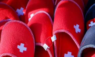 Дълги години Швейцария привлича богаташите, сега иска да плащат данък върху наследството си*