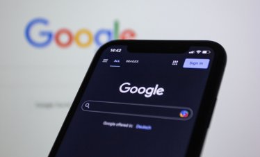 Google предупреди за по-ниско качество след промяна на търсачката си в Европа