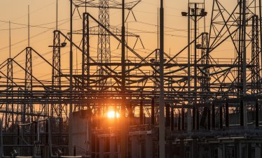 Правителството работи върху дългоочаквана енергийна стратегия с нови ядрени мощности