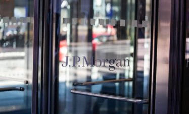 Търговията на пазарите и инвестиционното банкиране са все по-важни за JP Morgan и сие