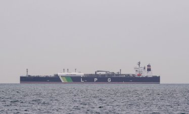 ОАЕ ускоряват строителството на петролопровод, който заобикаля Ормузкия проток