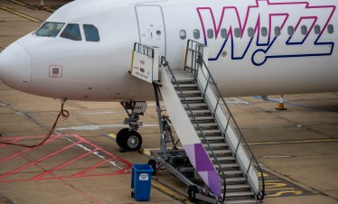 Wizz Air ще предлага сателитен интернет от Starlink в самолетите си от 2027 г.