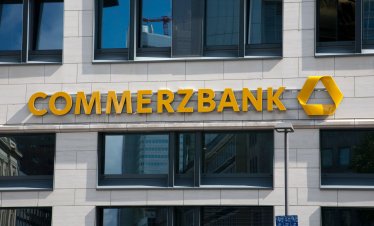 ЕЦБ е склонна да одобри сделката на UniCredit за Commerzbank