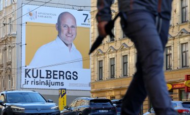 Латвийците гласуват на парламентарни избори днес