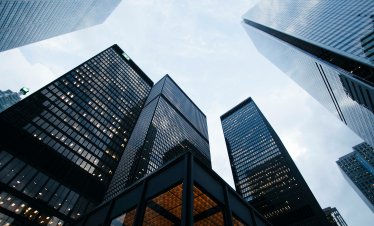 Европа отчита отлив на преки чуждестранни инвестиции през 2025 г.