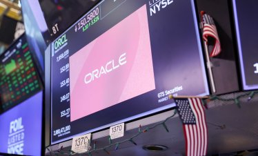 AI гигантите ще спечелят 1 трлн. долара тази година, но и това може да не им стигне