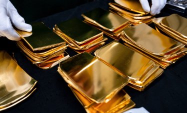 Руското злато се стича към Хонконг, санкциите преначертават търговията с ценния метал