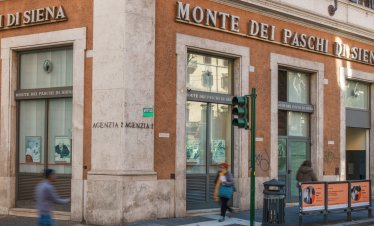 Intesa Sanpaolo иска да придобие най-старата банка в света за близо 31 млрд. евро