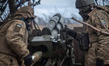 Русия още не може да влезе в Лиман, Украйна строи детски градини под земята*