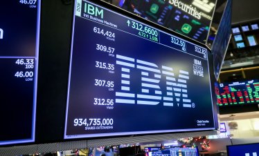 Приходите на IBM разочароват на фона на охлаждането на клиентските разходи
