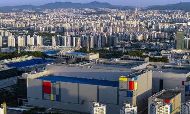 Печалбата на Samsung расте близо 9 пъти за тримесечието благодарение на чиповете