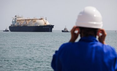 Русия увеличава "сенчестата" флотилия, превозваща втечнен газ