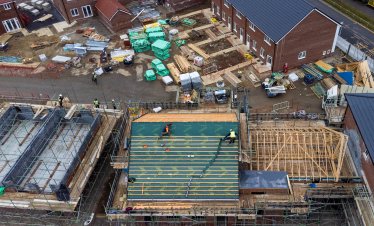 Строителството на жилища във Великобритания бележи най-резкия си спад от 2020 г.