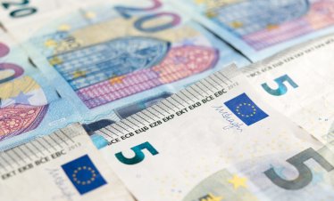 Как държавните служители ще плащат осигуровките си според проектобюджета за 2026 г.