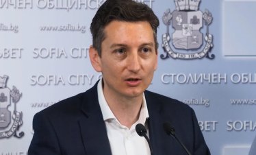 Иван Василев: Електронното управление у нас олицетворява неработещата администрация