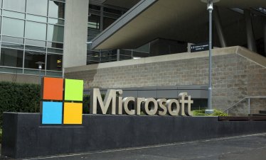 Microsoft предлага обезщетения за доброволно напускане на около 60 хил. служители