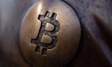 Биткойнът изпреварва Nvidia с 41% при дневните търгувани обеми през първата седмица на 2026 г.