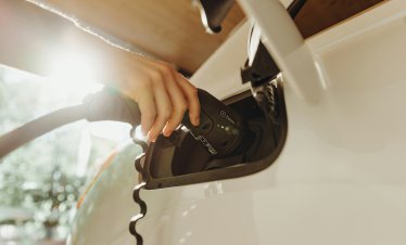 Зареждане на електрически автомобил: какво трябва да знаете преди покупка на EV?&nbsp;