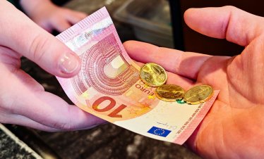 Над 8,8 млрд. евро са разходите за пенсии към август