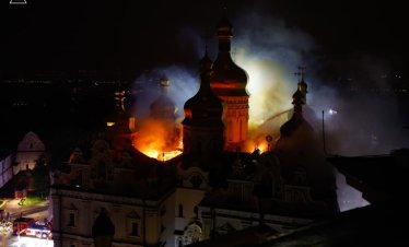 Руснаците вече не вярват в мощта на своите оръжия, ракета удари Киевско-Печорската лавра*
