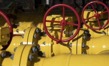 Цената на газа в Европа се срина, но пълненето на газохранилища още е предизвикателство