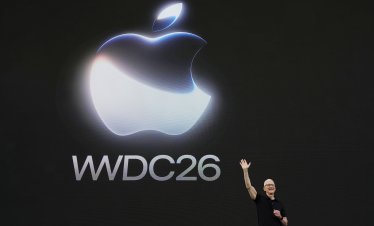 Инвеститорите в Apple реагираха сдържано на новия асистент Siri и AI платформата