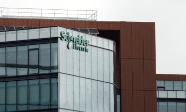 Schneider Electric ще отправи търгово предложение за "Шелли груп" на цена от 70 евро на акция*