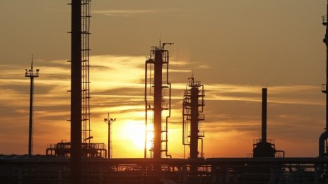 Добивът на петрол в Русия може и да намалее, ако цените останат ниски