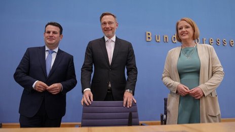 Германското правителство договори пакет данъчни облекчения за 6,5 млрд. евро