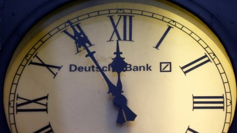Данъчната реформа в САЩ доведе до трета поредна годишна загуба за Deutsche Bank